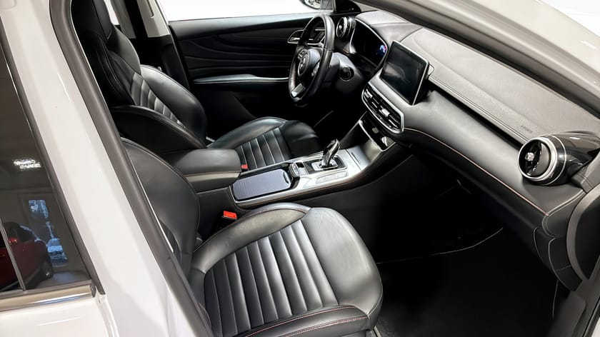 Bild 3 av MG EHS PHEV PLUG-IN HYBRID LUXURY
