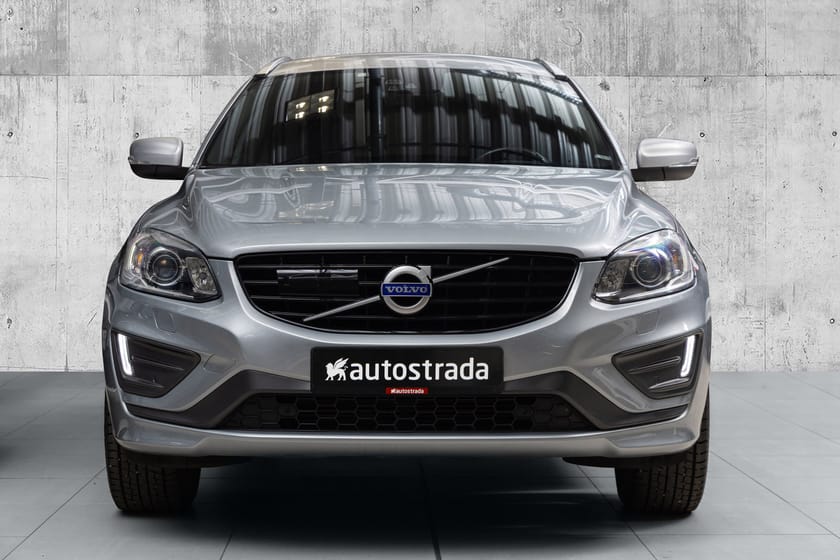 Bilde 3 av Volvo XC60 D4 190hk R-Design | H&K | Kamera | Krok | Lam.ruter