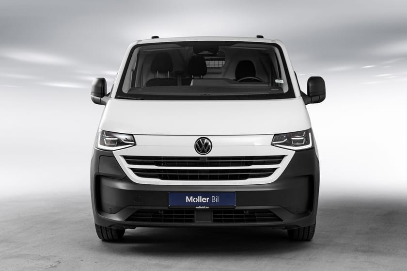 Bilde 2 av Volkswagen e-Transporter Pluss 83/64kWh 218hk K RWD H.feste-Matrix-Opp.frontrute