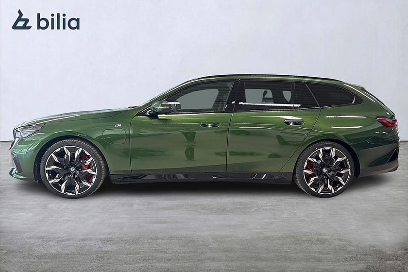 Bild 3 av BMW 550e xDrive Touring 550 M-Sport Pro | DEMOBIL | Drag