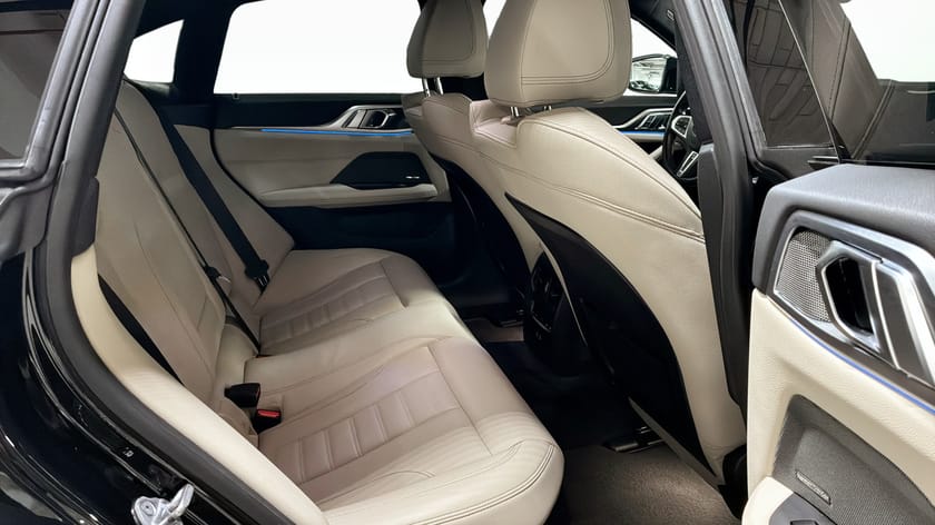 Bild 5 av BMW i4 M50 xDrive Gran Coupé Supercharged Taklucka H/K Ljud Dragkrok
