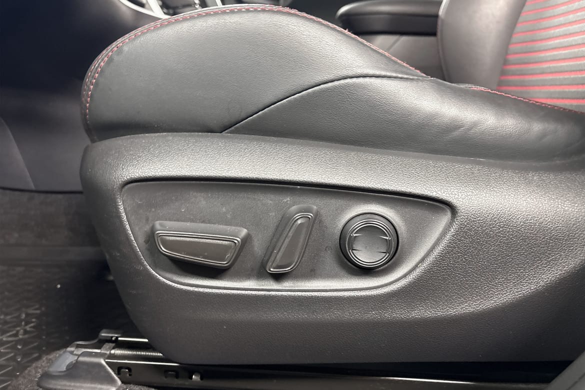 Toyota RAV4 Plug-in Hybrid E-CVT, 306hk, 2022