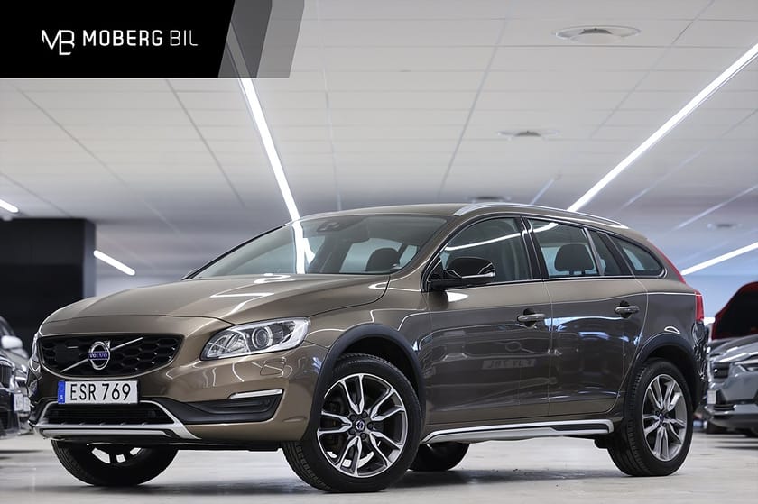 Bild 1 av Volvo V60 Cross Country D3 150hk Classic Navi Värmare Keyless