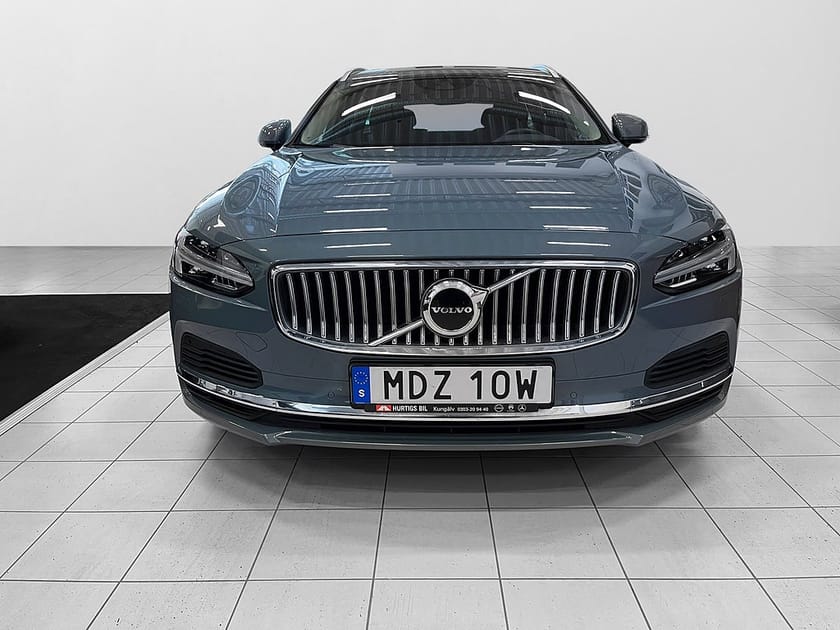 Bild 5 av Volvo V90 Recharge T6 AWD Geartronic Momentum Värmare