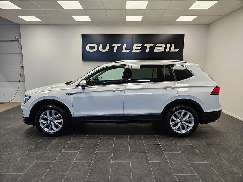 Bild 2 av Volkswagen Tiguan Allspace 7-sätes 7 sits 2.0 TSI 190hk 4Motion Värmare Drag