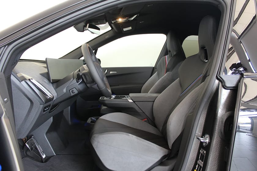 Bild 5 av BMW iX xDrive60 4,95 ränta M Sport Drag H/K 22" Park Assist