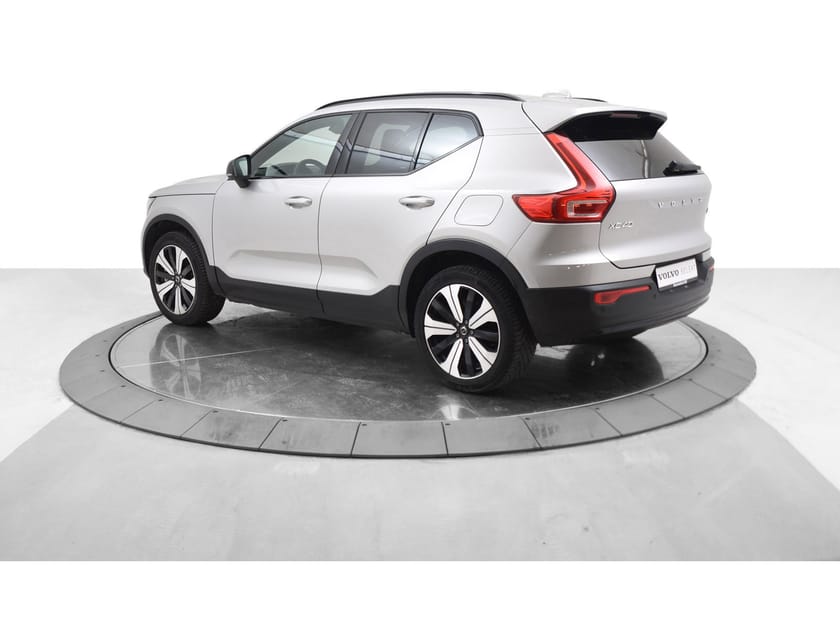 Bilde 5 av Volvo XC40 Recharge Twin motor 408 HK/Ultimate/360 g.k./Pixel/Hengerfeste