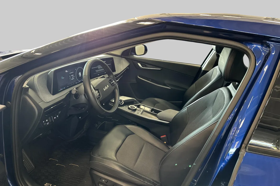picture of a car