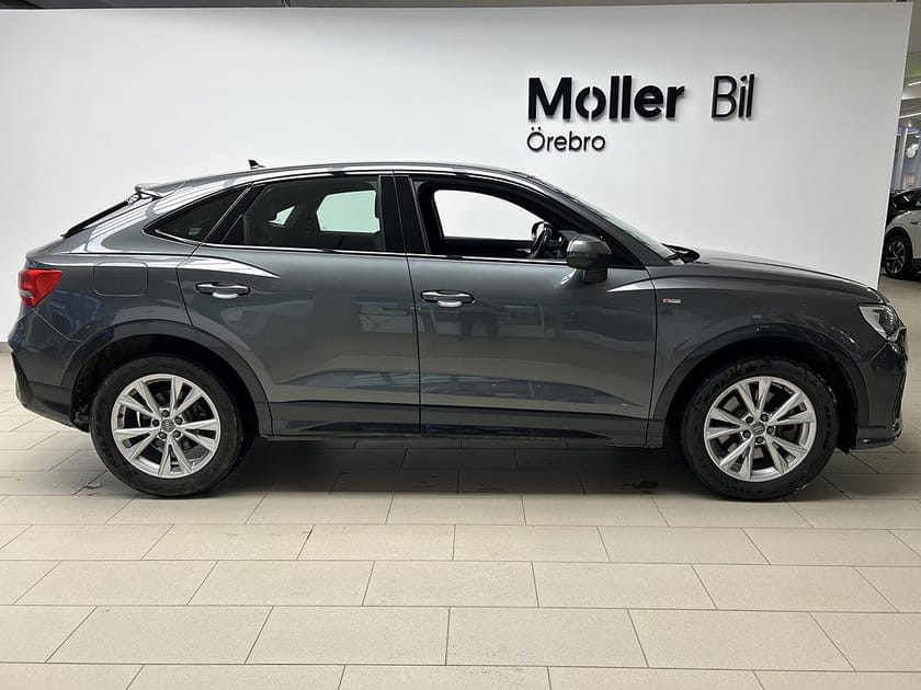 Bild 3 av Audi Q3 Sportback 40 TDI quattro 190 HK S TRONIC S-LINE