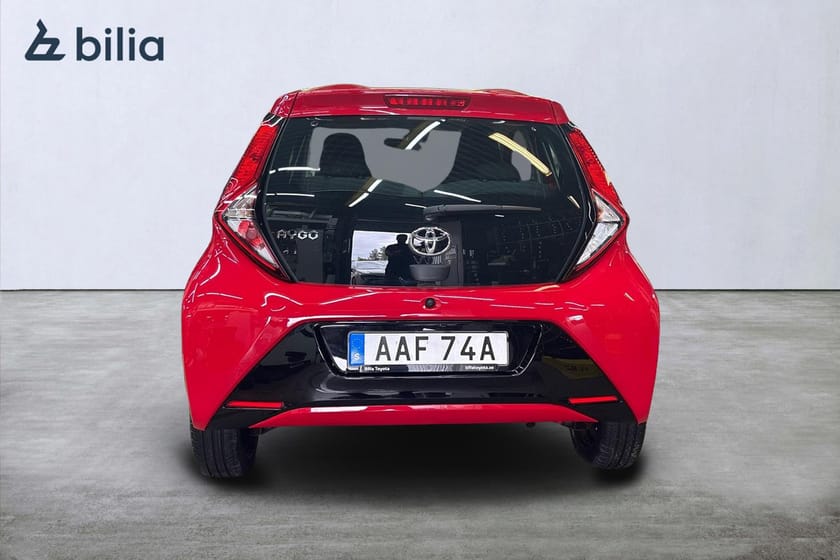 Bild 5 av Toyota Aygo 1,0 5-D X-PLAY M/T SMARTPHONE INTEGRATION