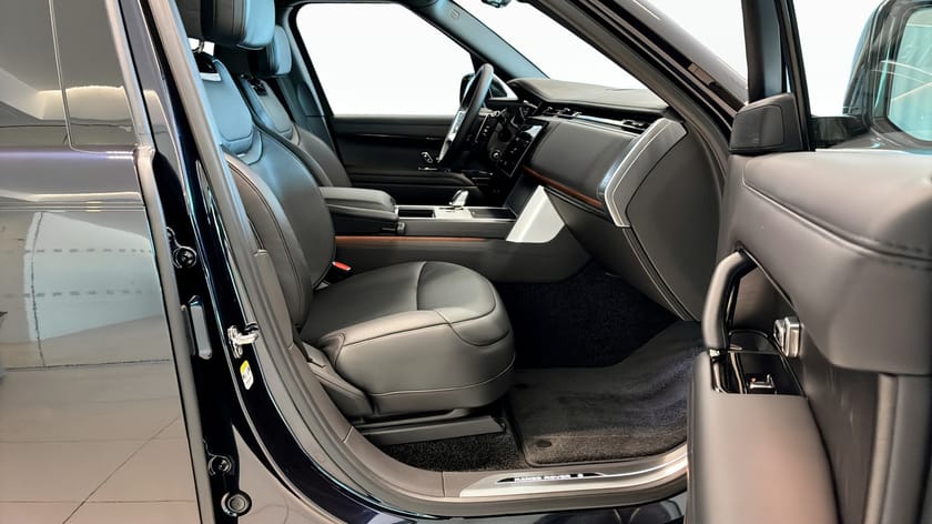 Bild 3 av Land Rover Range Rover P510e P550e SV