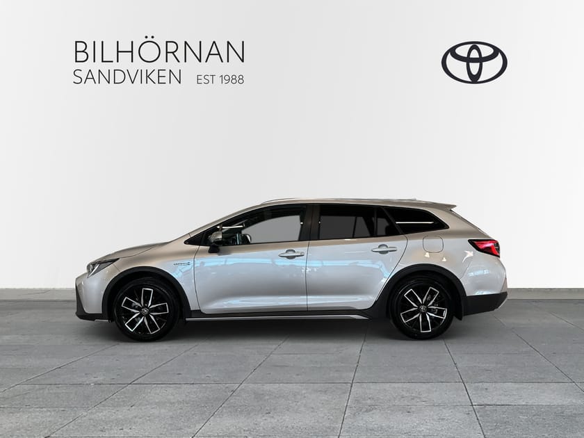 Bild 4 av Toyota Corolla TREK Hybrid 1,8 Touring Sports Vinterhjul
