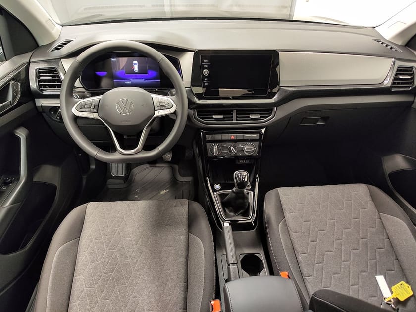 Bild 4 av Volkswagen T-Cross 1.0 TSI Life - Nya Vinterhjul - 75 års Jubileumsrabatt