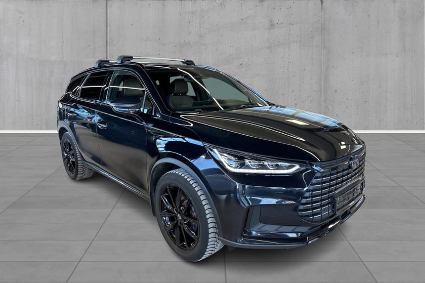 Bilde 3 av BYD Tang EV AWD Hengerfeste, ledbar Chrome Delete