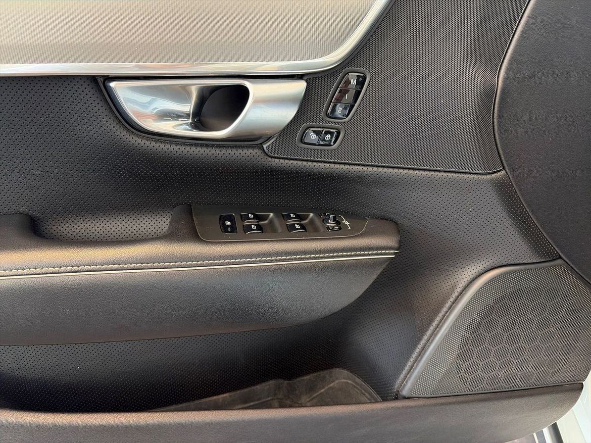 Volvo V90 2017 - miniatyr 15