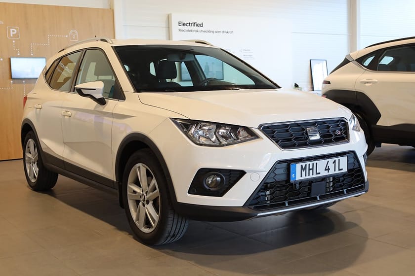 Bild 4 av SEAT Arona 1.0 TGI FR 90HK M-Värme PDC Blåtand 1787Mil
