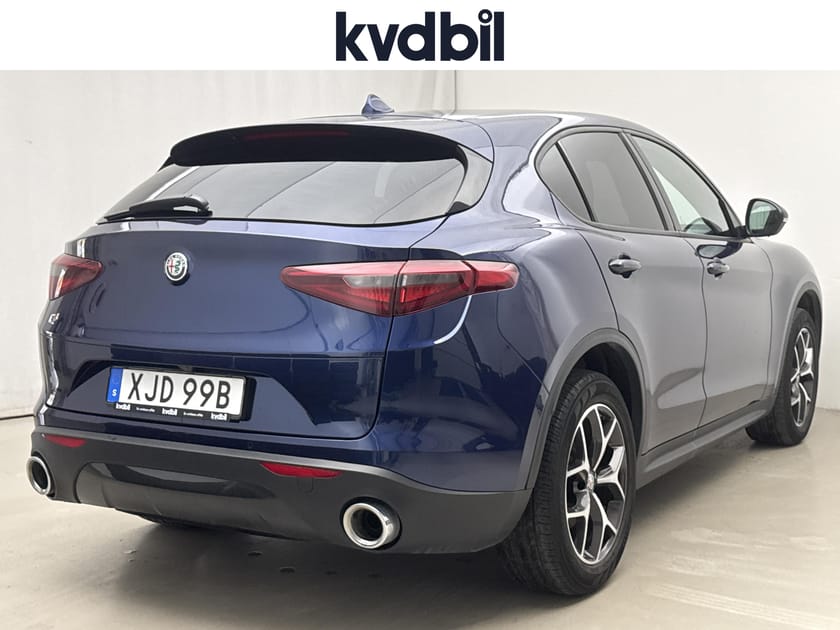 Bild 3 av Alfa Romeo Stelvio 2.0 AWD 200hk Super Läder Backkamera