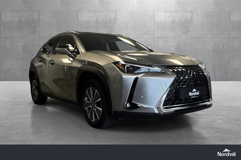 Bilde 2 av Lexus UX 300e Premium Tech/450 km WLTP rekkevidde/lav kilometerstand