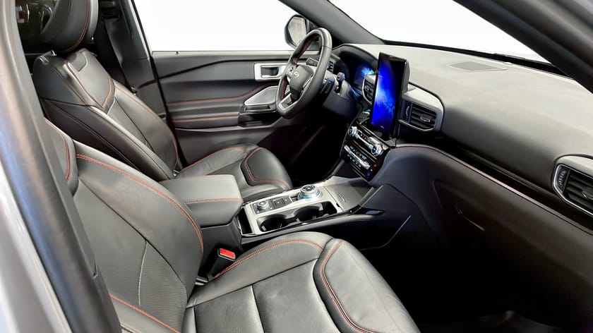 Bild 3 av Ford Explorer Plug-In Hybrid ST-Line 457HK