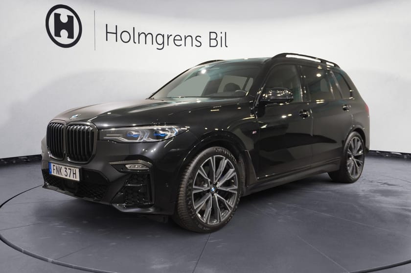 Bild 1 av BMW X7 M50i xDrive 3,95% B W Pano 22 Laser Drag 360° HUD DAP