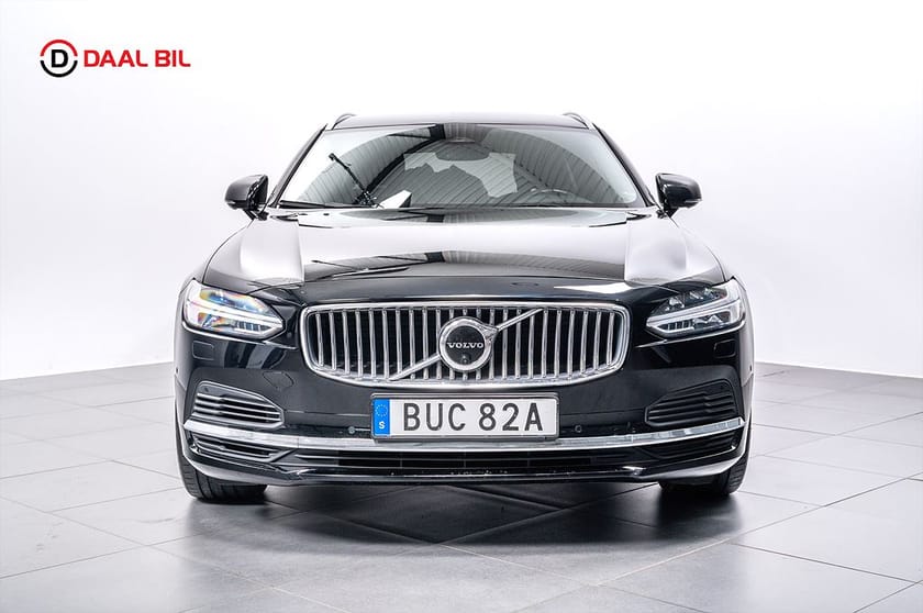 Bild 4 av Volvo V90 RECHARGE T6 AWD 350HK 18,8kWh CORE BRIGHT 360-KAM