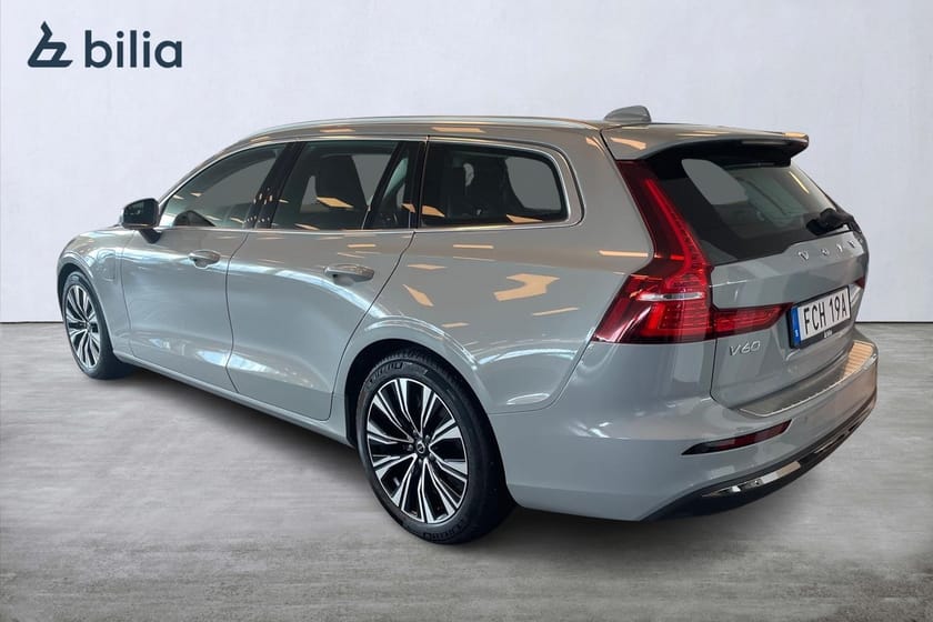 Bild 2 av Volvo V60 Recharge T6 II Core Bright