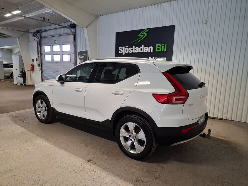 Bild 5 av Volvo XC40 B4 AWD Geartronic Momentum Advance SE Drag Navi Värmare