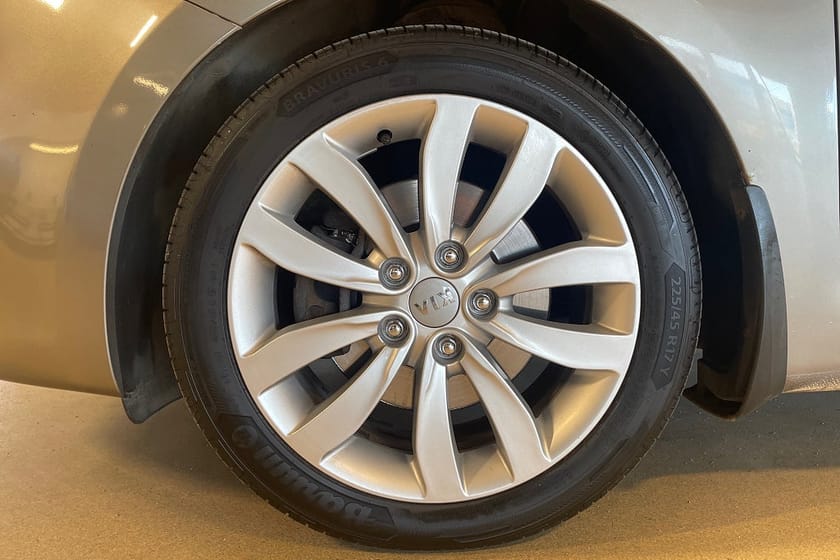 Bild 5 av Kia Carens 1.7 CRDi / 7-sits / Navi / Drag / Backkamera