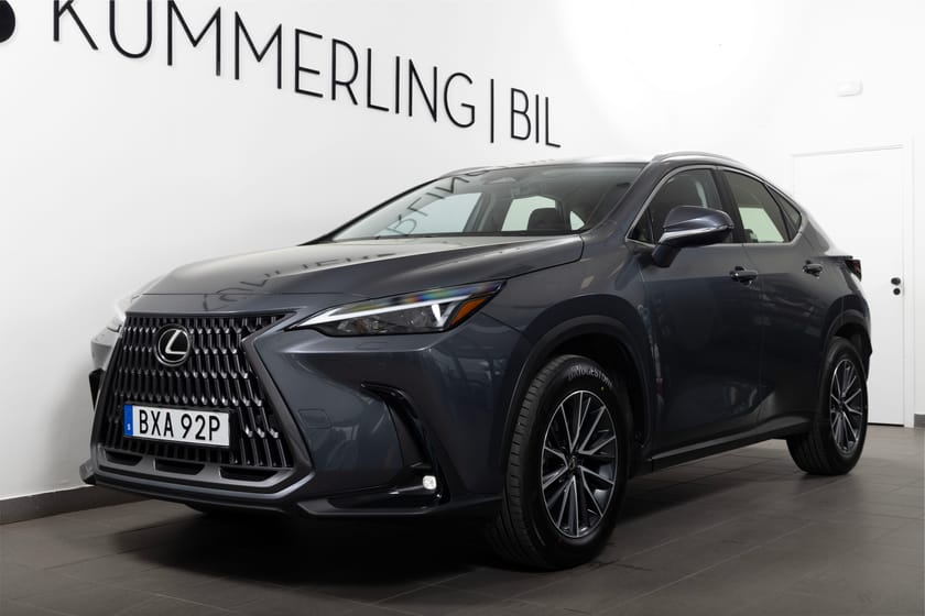 Bild 2 av Lexus NX 350h AWD E-CVT 242hk Business Technic Moms/Läder/Kamera/Navi