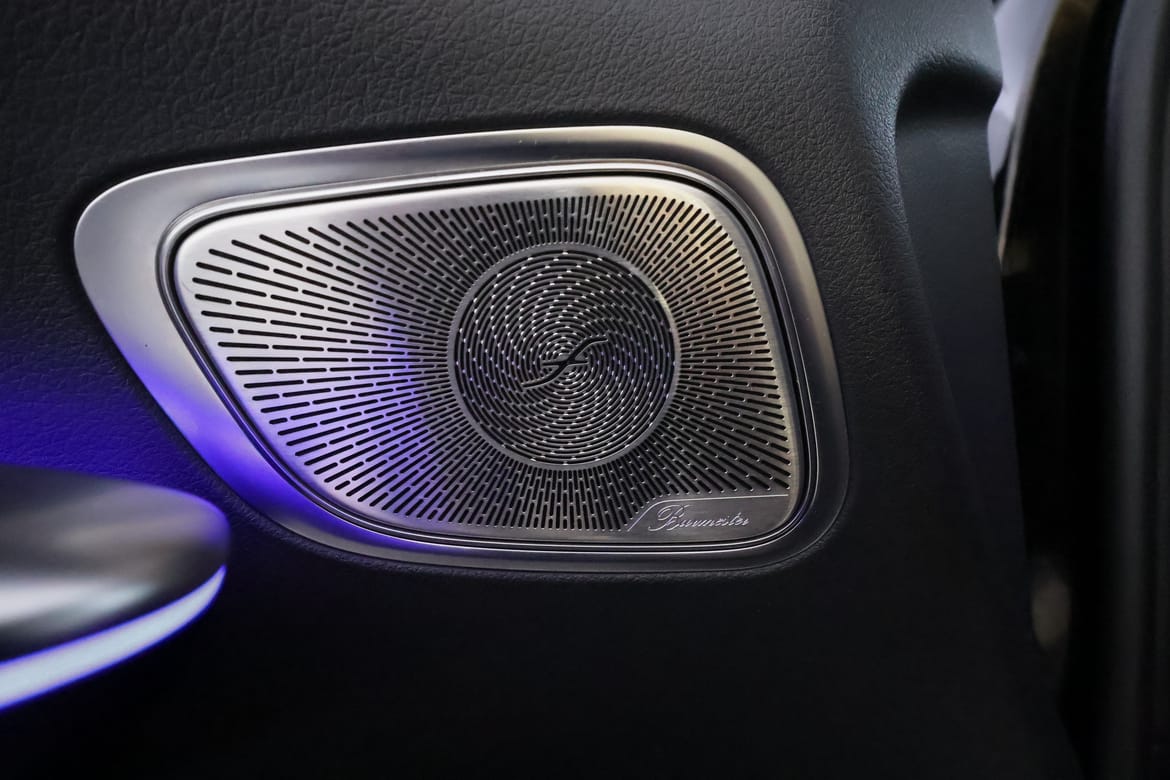 Mercedes-Benz GLC 2023 - miniatyr 21