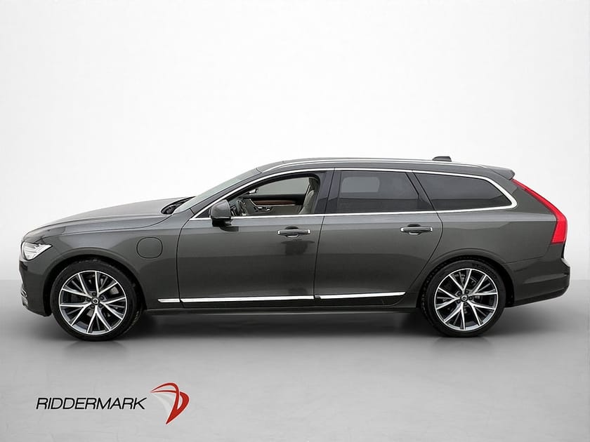 Bild 4 av Volvo V90 T8 AWD 392hk Inscription Pano 360° VOC Värm Läder
