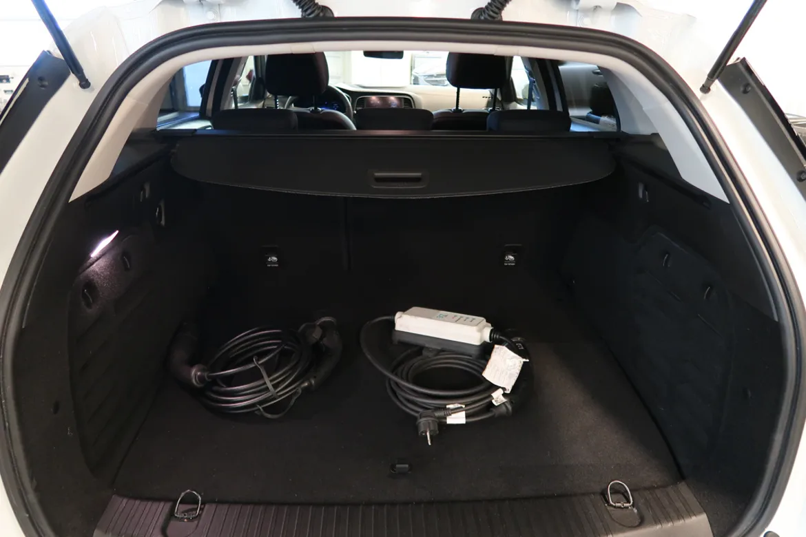 Renault Mégane E-TECH Plug-in Sport Tourer