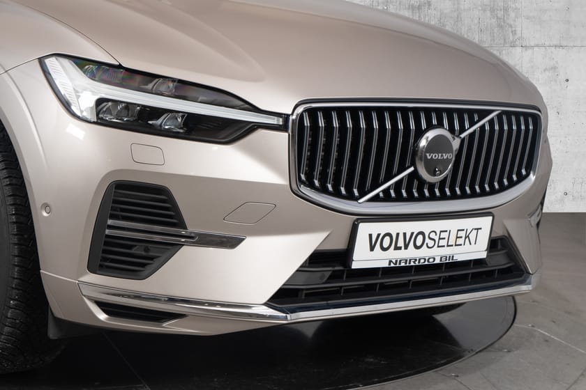 Bilde 3 av Volvo XC60 T6 Plus Bright. Krok/360/Harman Kardon/Soltak