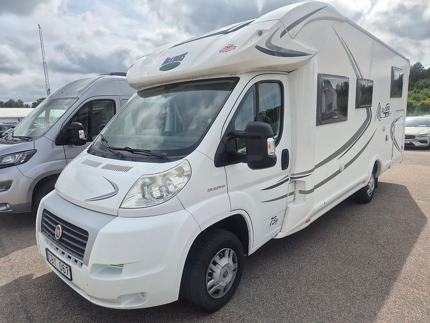 Bild 2 av McLouis Campervan Fiat MC MC4 73G 2,3D 150HK Husbil