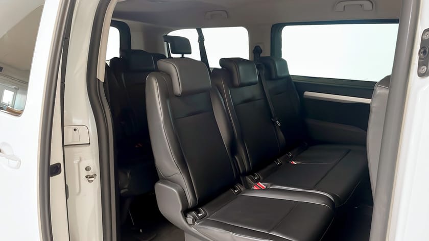 Bild 5 av Peugeot Traveller 177Hk / Motorvärmare / P-sensorer