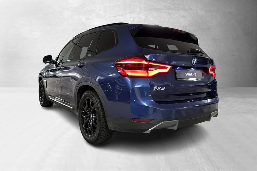 Bilde 3 av BMW iX3 Fully charged m sport - Head-up, R.Kam, Sportsseter++