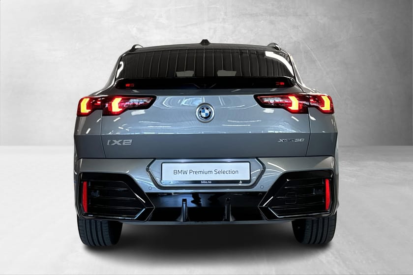 Bilde 3 av BMW iX2 xDrive30 xDrive30, Fully Charged, M-Sport, Pano, H/K, ComfAcc