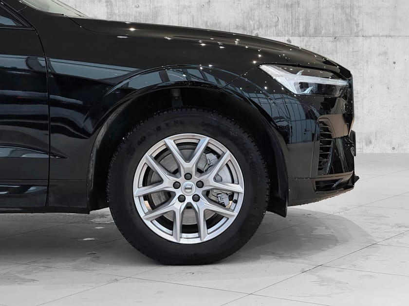 Bilde 3 av Volvo XC60 Recharge T6 Plus Dark SEMI.EL.HF|PANO|SUB|19"++