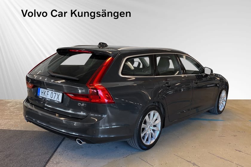 Bild 5 av Volvo V90 D4 AWD Momentum Advanced SE II
