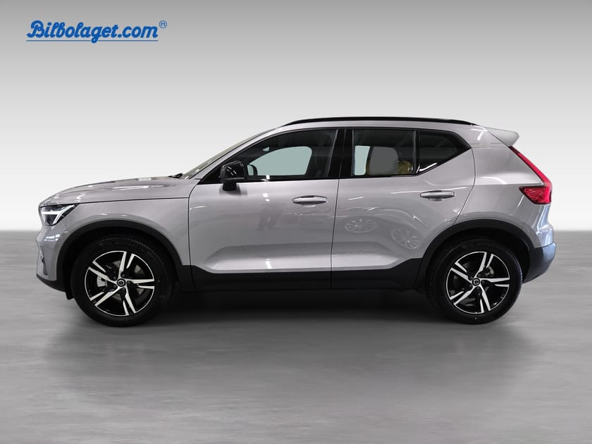 Bild 2 av Volvo XC40 B4 FWD Bensin Plus Dark