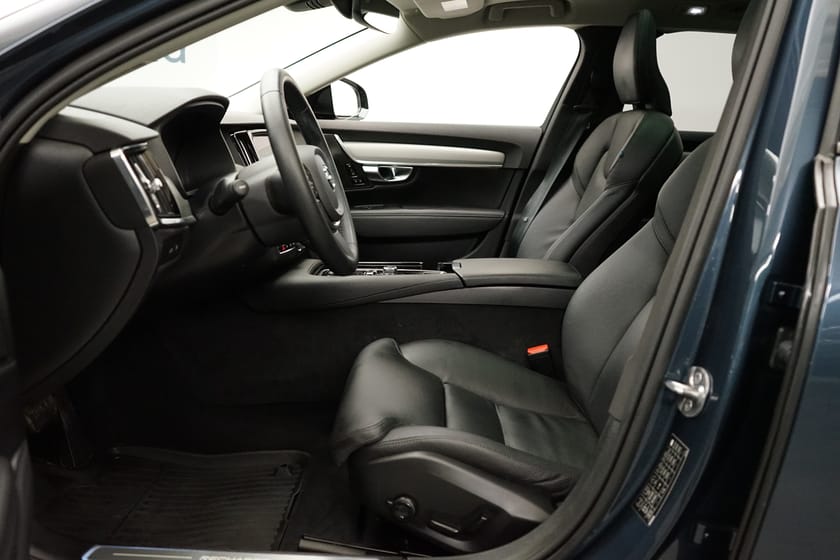 Bild 5 av Volvo V90 Recharge T6 Plus Dark, HarmanKardon PremiumSound, Taklucka