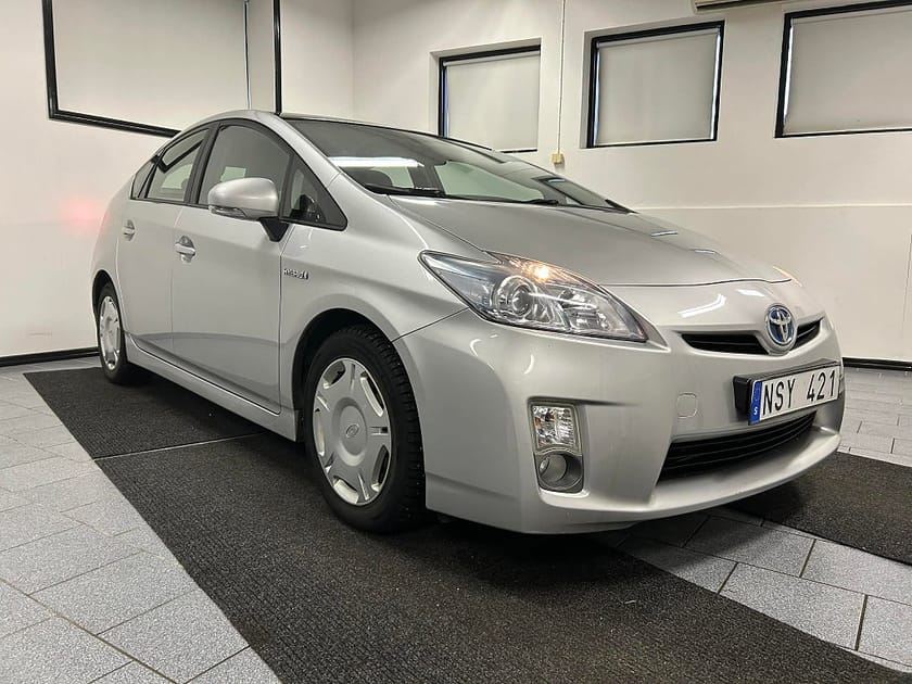 Bild 3 av Toyota Prius Hybrid CVT Euro 5 Nybes S/V Navi Taklucka