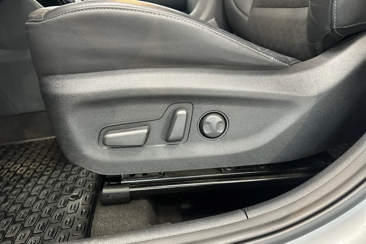 picture of a car