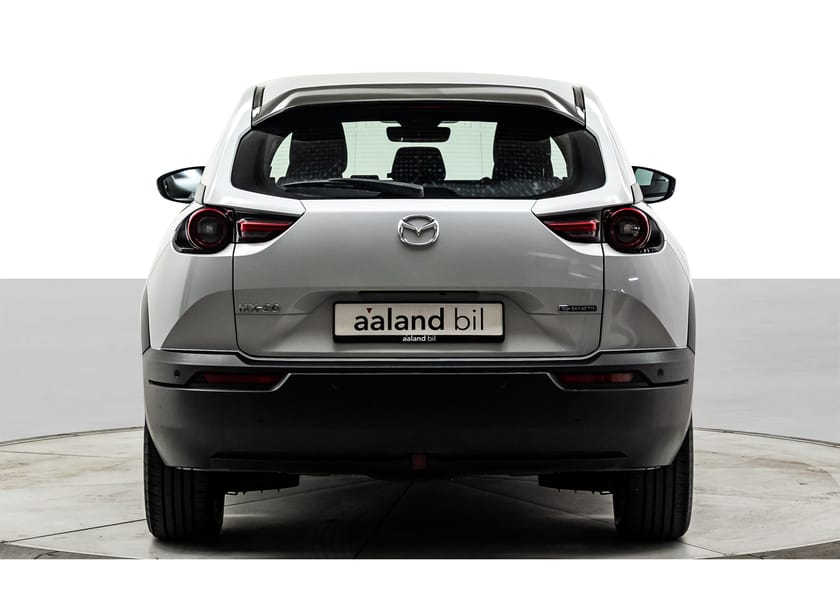 Bilde 4 av Mazda MX-30 e-Skyactiv EV 1 voksen eier servicer fulgt
