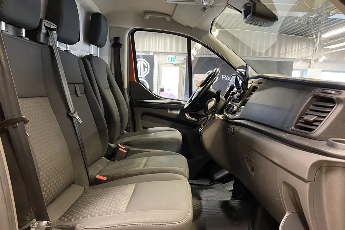 Ford Transit Custom 340 Plug-in Hybrid