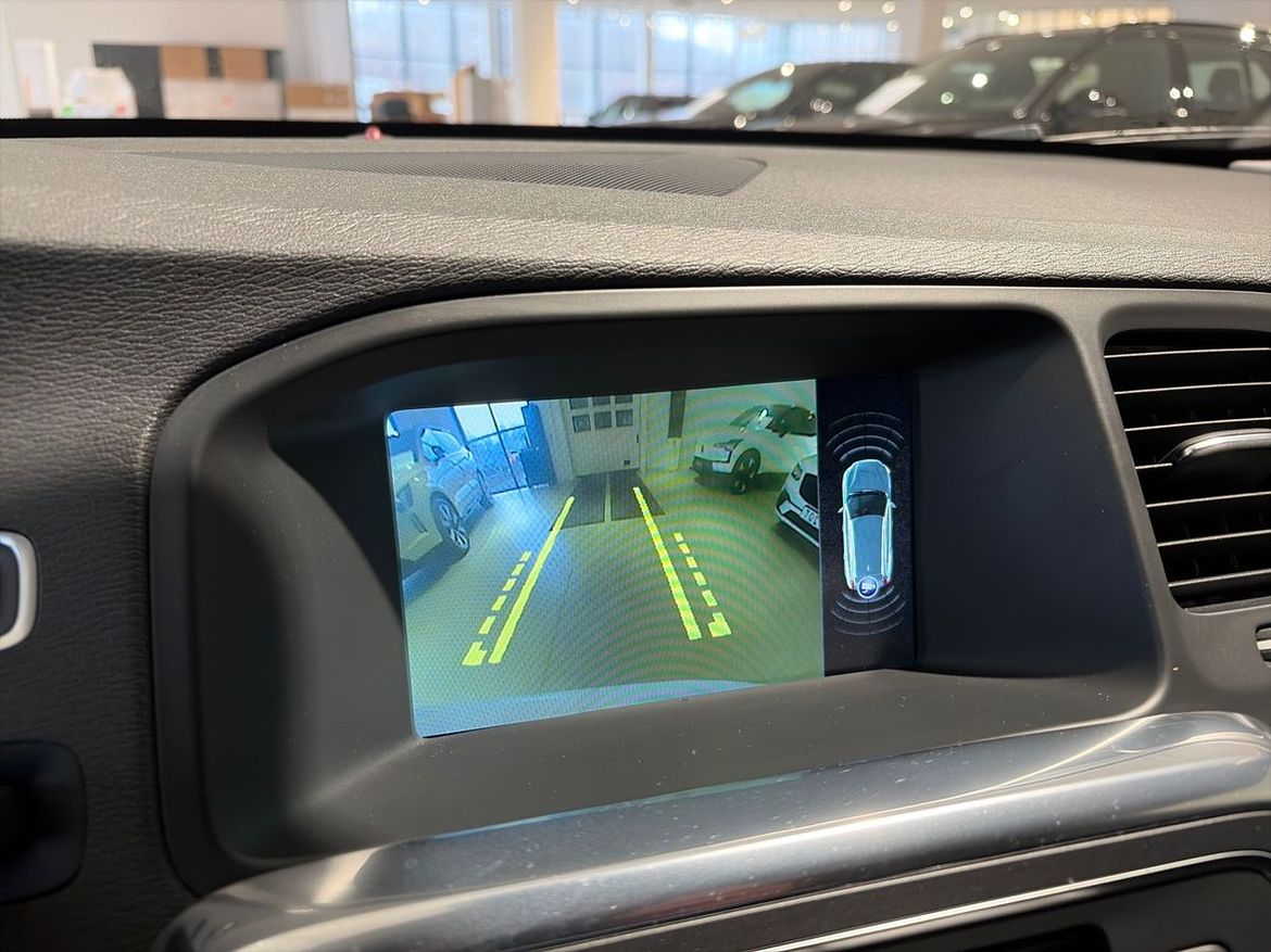 Volvo V60 2015 - miniatyr 18