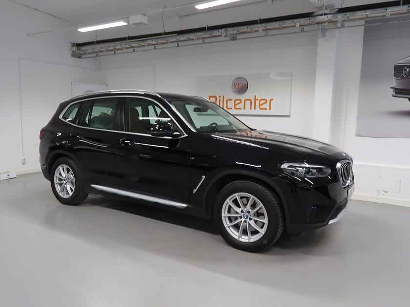 Bild 5 av BMW X3 xDrive30e V-Däck ingår Drag-Navi-Kamera-Skinn-CarPlay-G