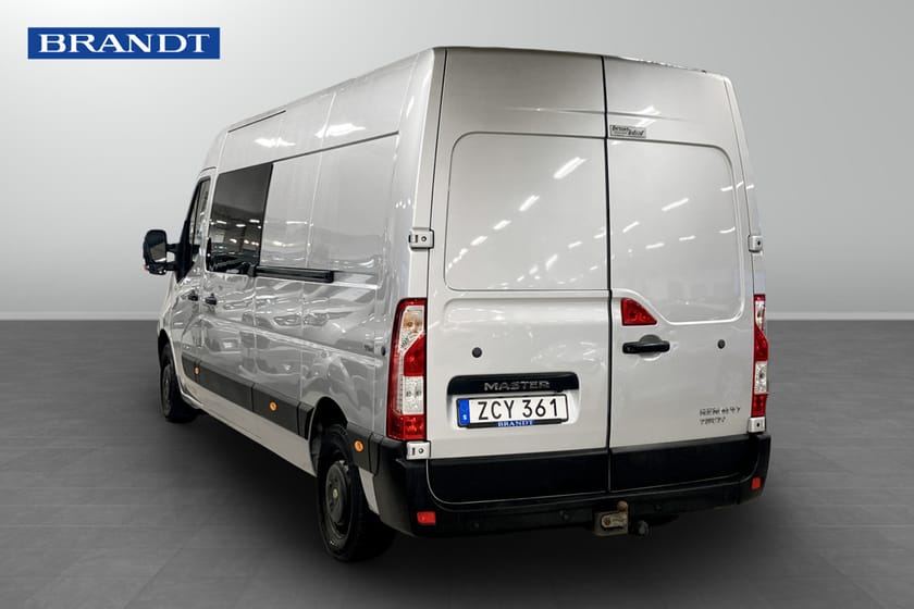 Bild 2 av Renault Master Dubbelhytt – Byggd som Crossbuss, Perfekt Cykelbil & Aktivitetsbil