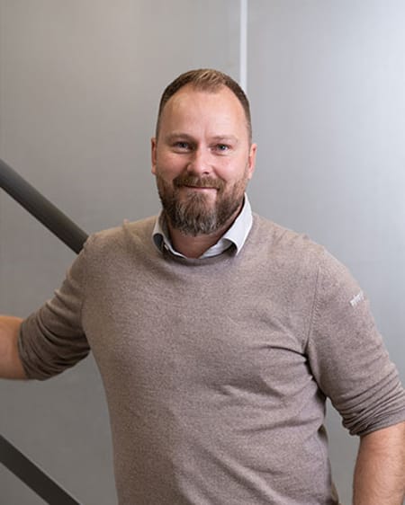 ROGER FYHRLUND - Verkstadscoach & Kundrelationsansvarig 