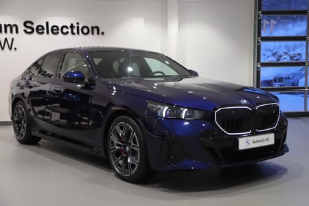 BMW i5 xDrive40 Sedan M Sport PRO / HUD / Nypris 900"